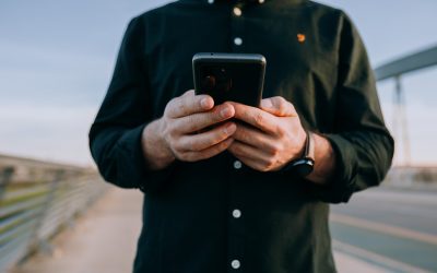 Pass sanitaire : Peut-on prendre en main votre smartphone ?